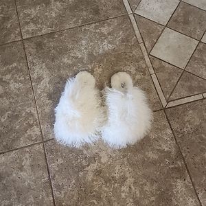 Ugg slippers size 9
